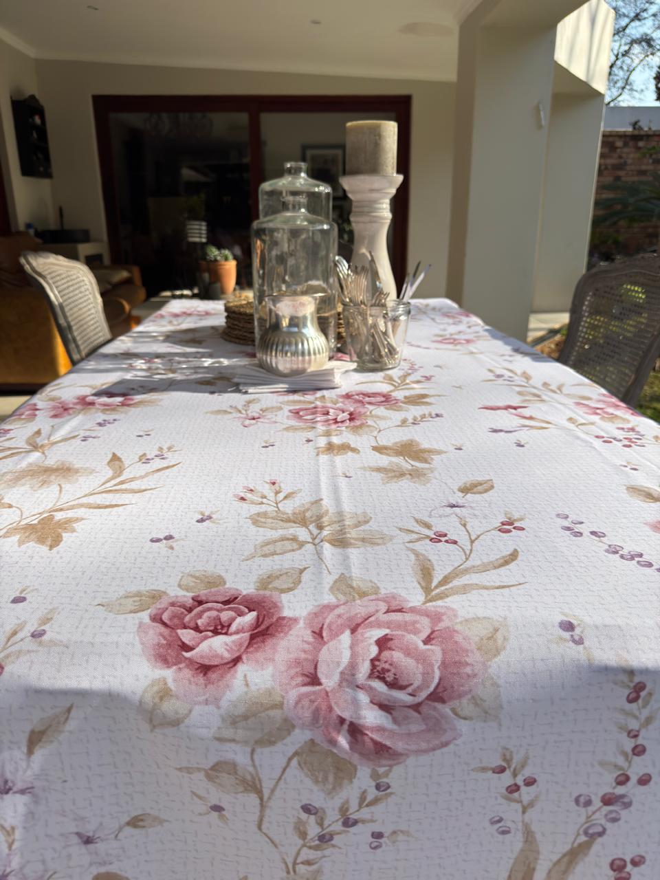 Vintage Rose Round Material Tablecloth