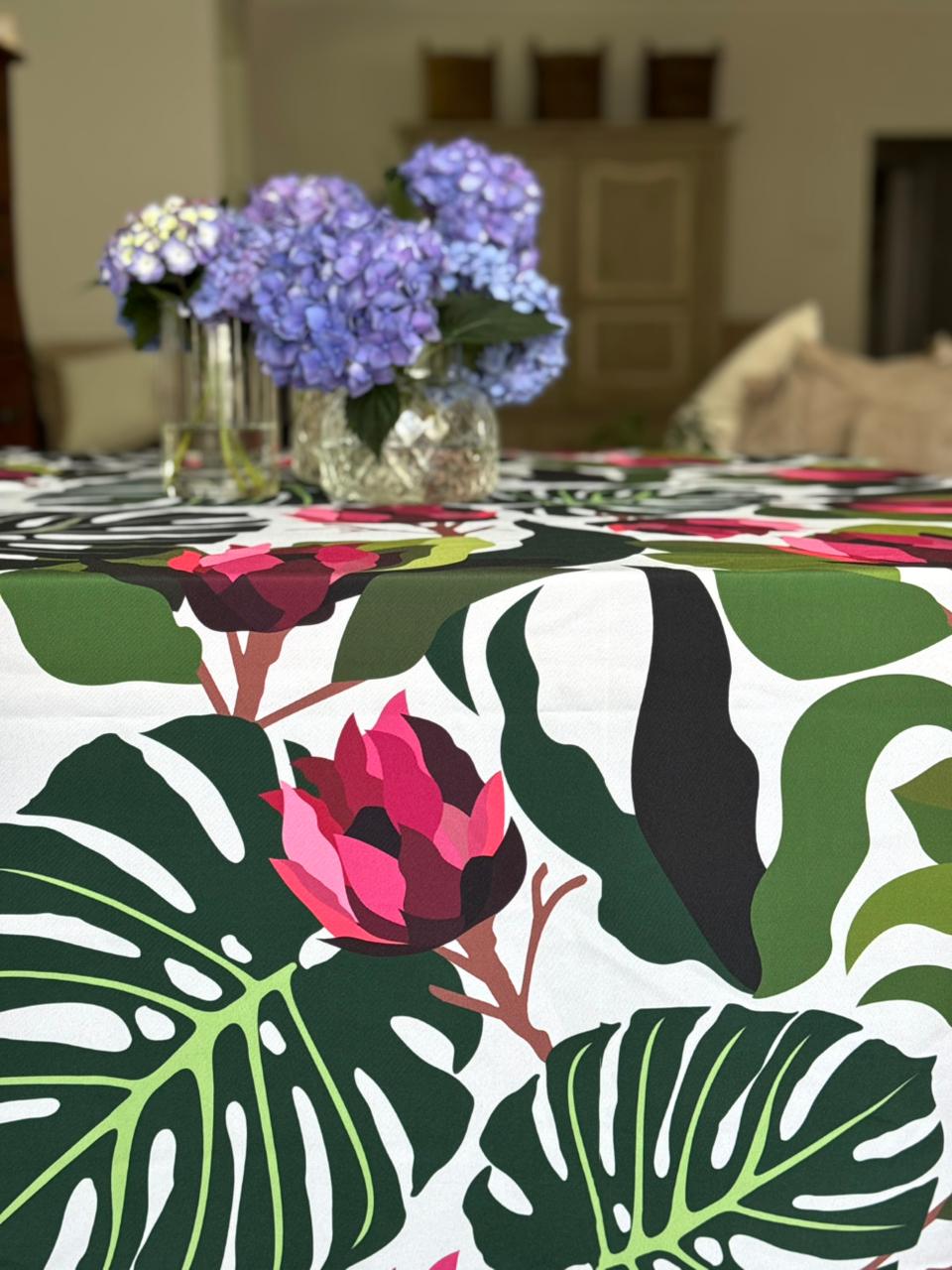 Protea Petal Material Tablecloth