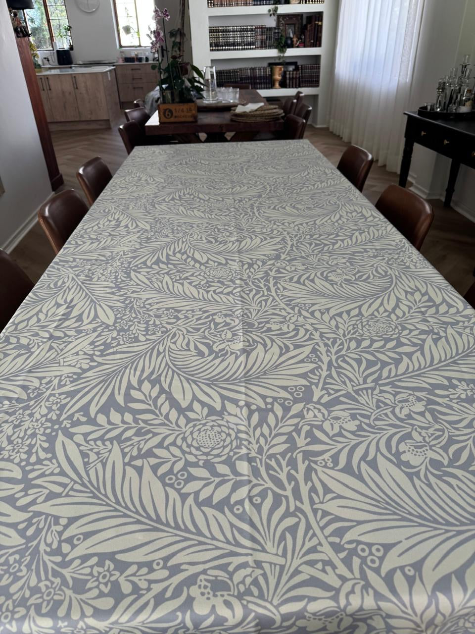 Floral Fronds Round Material Tablecloth