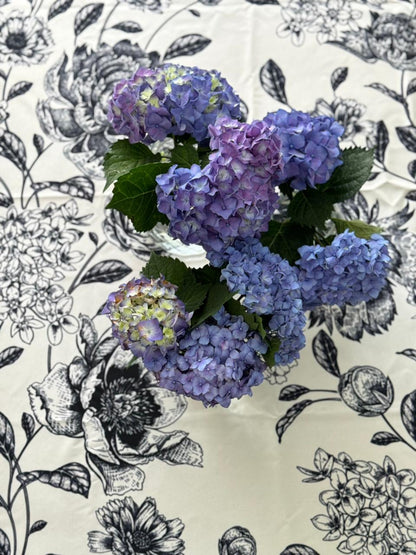 Noir Bloom Material Tablecloth