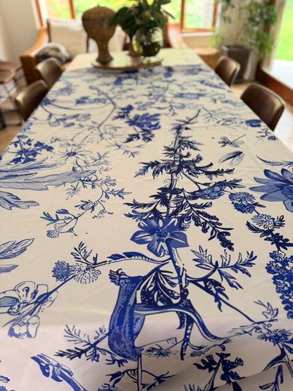 Delicate Blues Round PVC Tablecloth