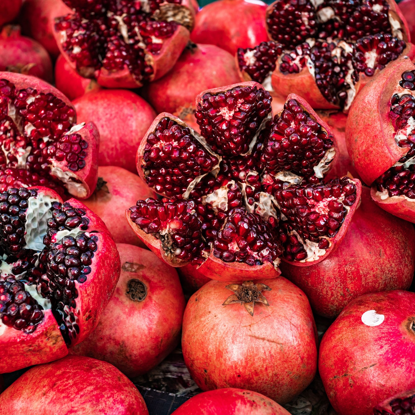 Pomegranate Material Tablecloth