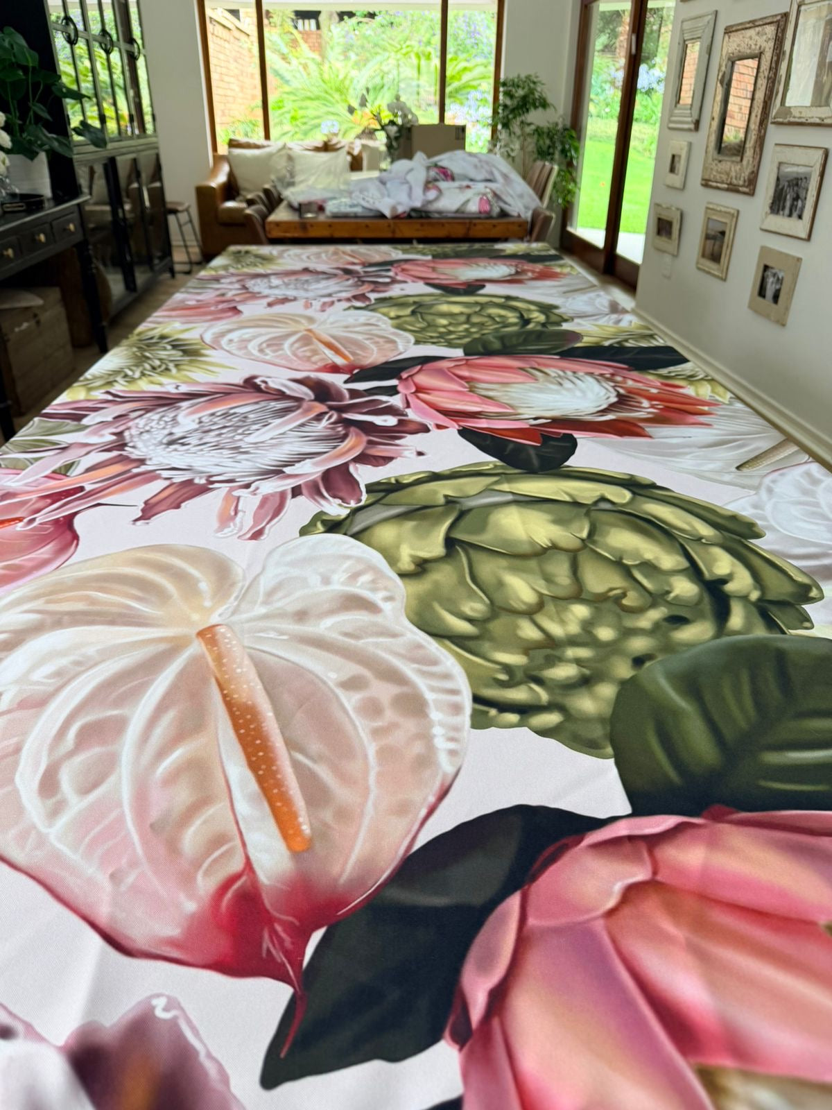 Protea Medley Round Material Tablecloth