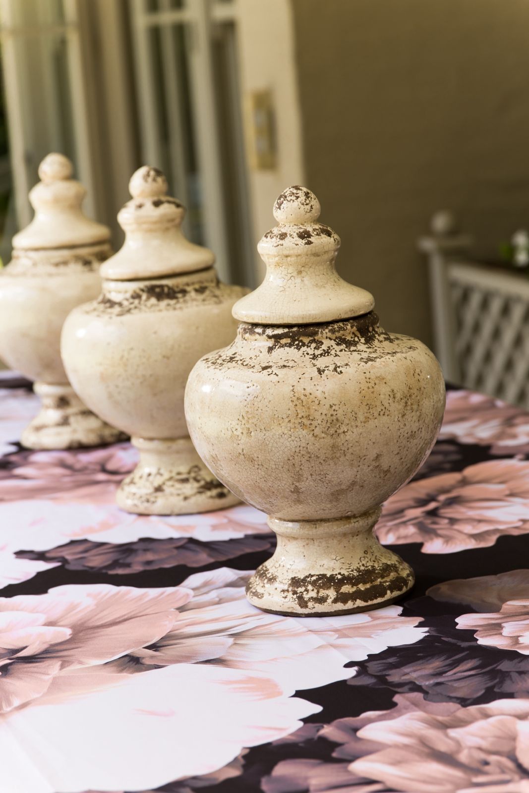 Peonie Up Close Round Material Tablecloth