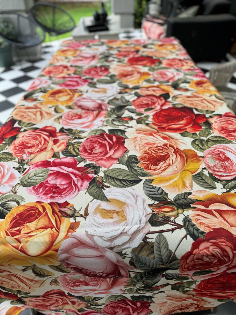 A Symphony Of Roses Material Tablecloth